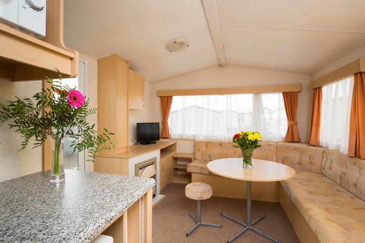 Whitecliff Bay Holiday Park เบมบริดจ์ ภายนอก รูปภาพ