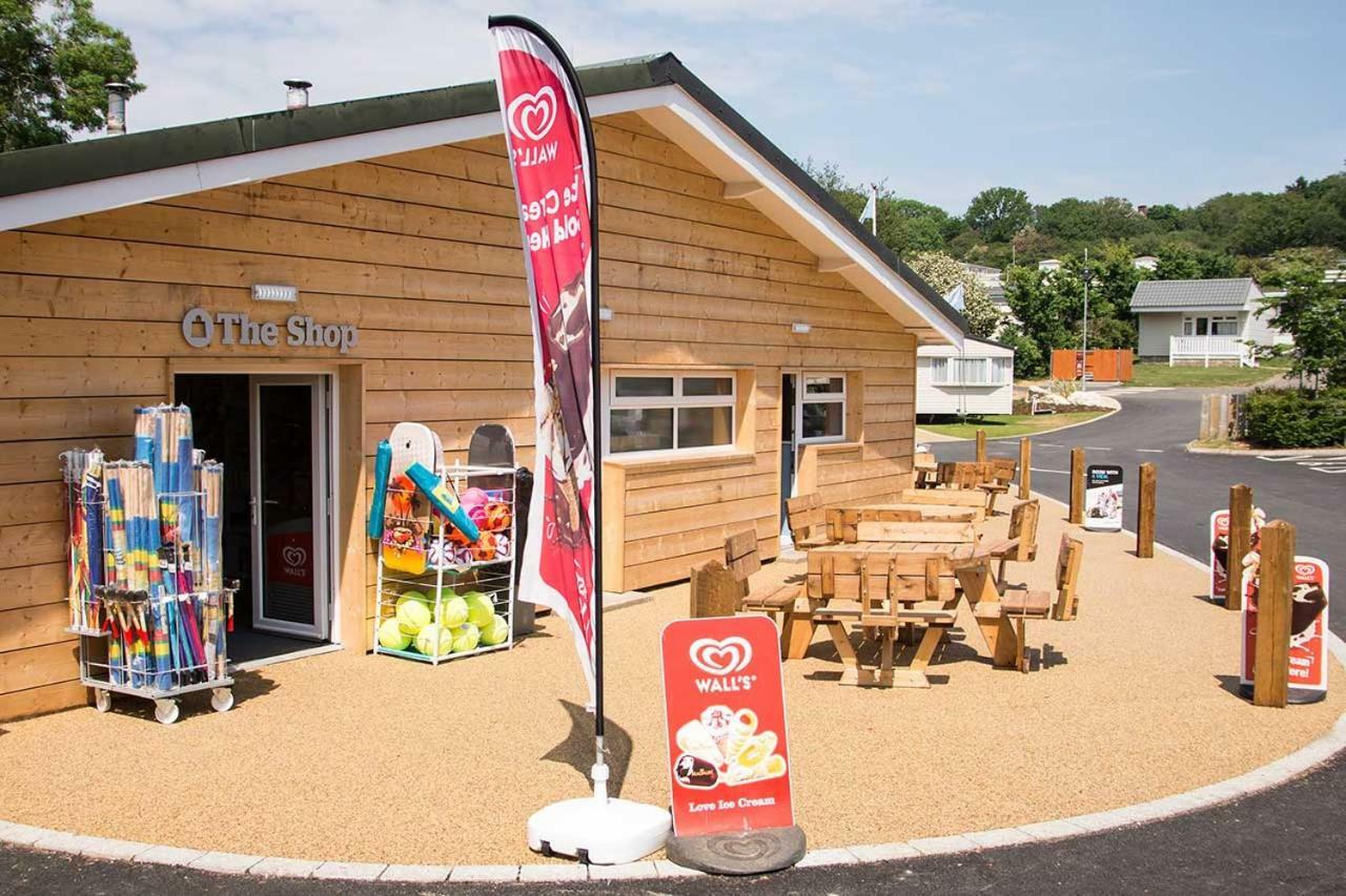 Whitecliff Bay Holiday Park เบมบริดจ์ ภายนอก รูปภาพ